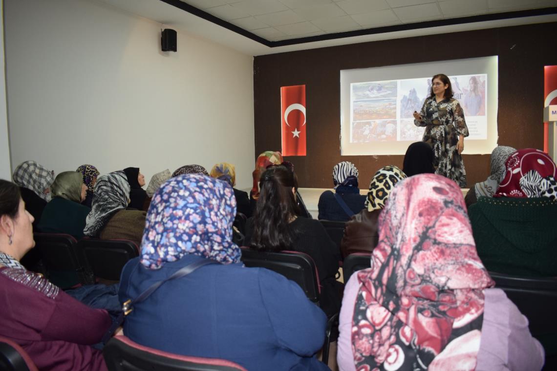 Malatya Kent Konseyi “Bahar Alerjisi” Konulu Konferans Düzenlendi