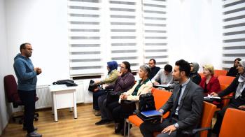 Sivil Toplum Atölyeleri’nin Dördüncü Dersinde “STK Kamu ve Özel Sektör İş Birliği”  Konusu ele Alındı