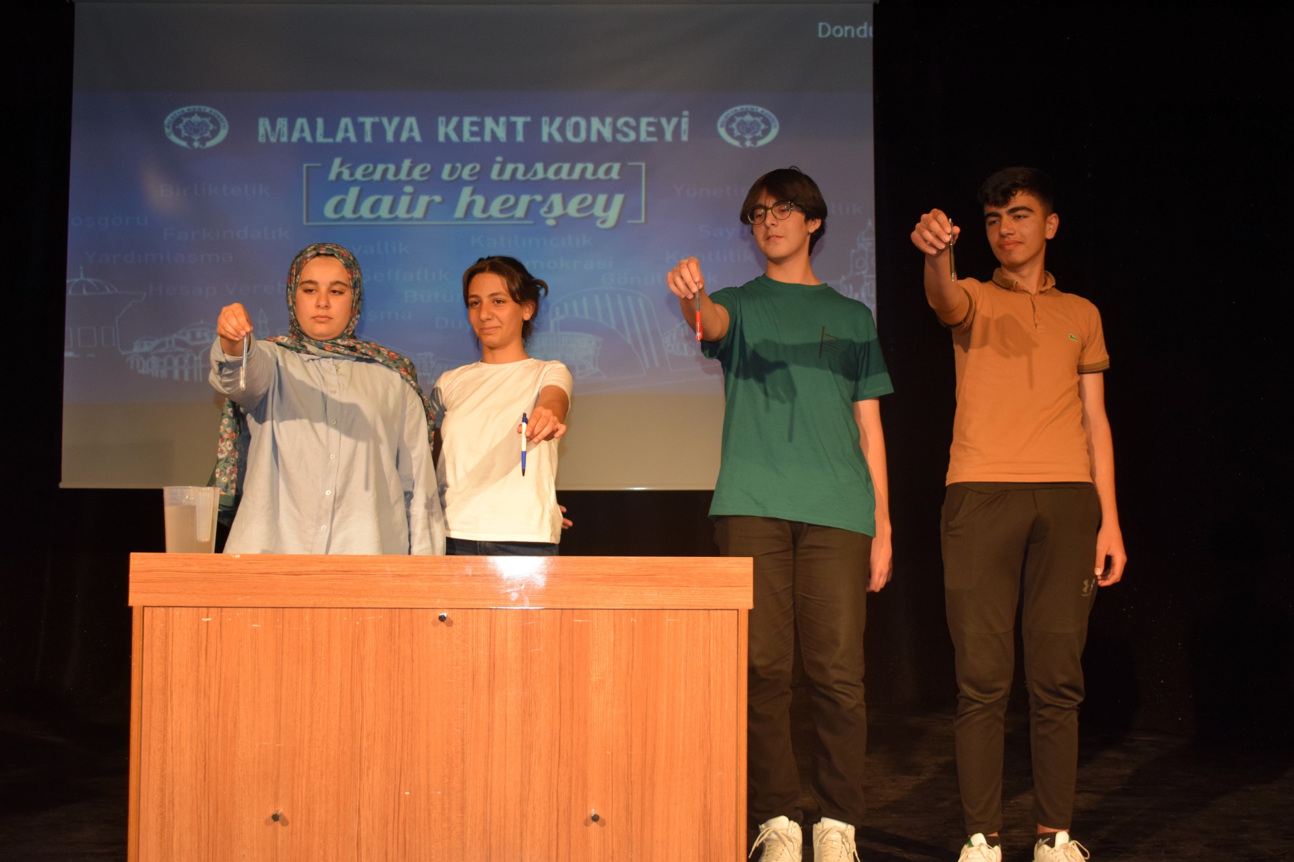 Sınav Öncesi Öğrencilere Motivasyon Konferansı