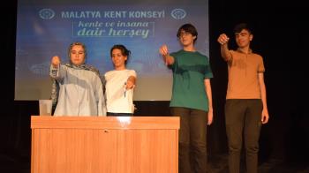 Sınav Öncesi Öğrencilere Motivasyon Konferansı