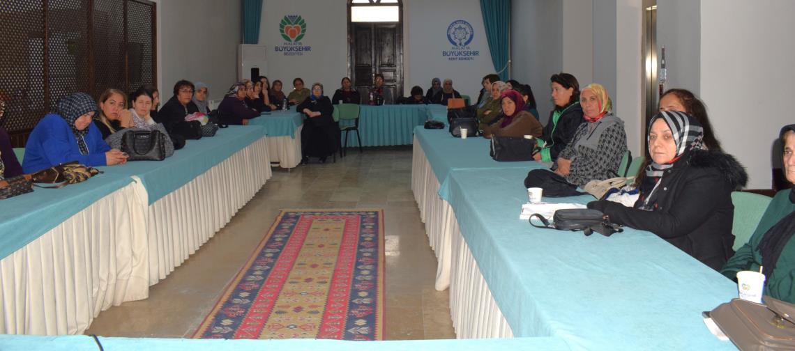 “İslam’da Kadının Yeri” Konulu Konferans Gerçekleştirildi