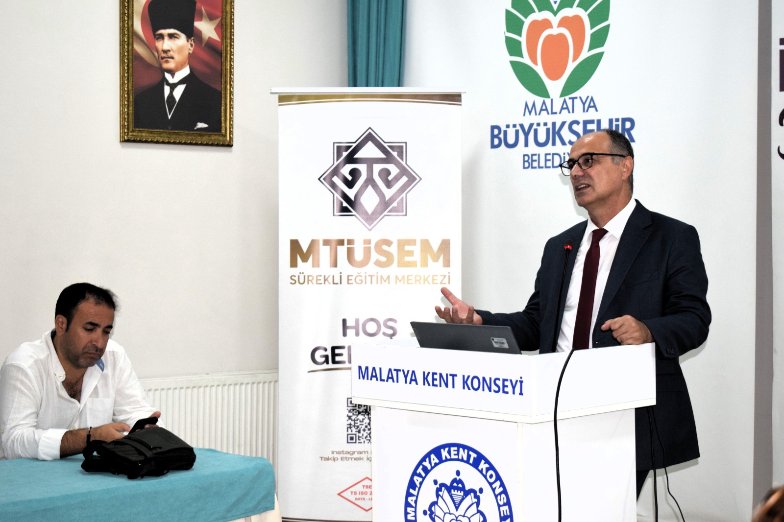 Sivil Toplum Atölyelerinde İkinci Ders: “Gönüllülük ve Zaman Yönetimi”