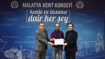 “Foto Kültür” Kursu Mezunlarını Verdi